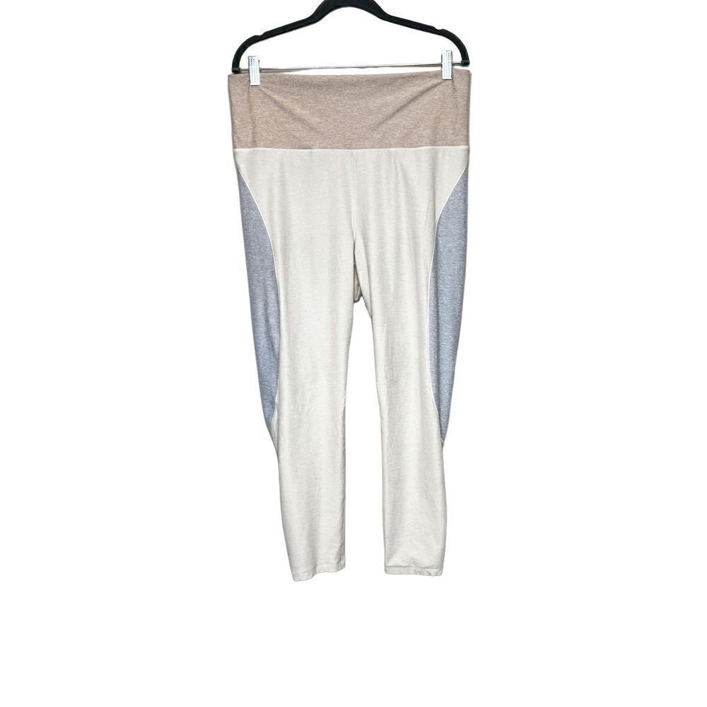 Calia tan and gray color block crop leggings size XL
